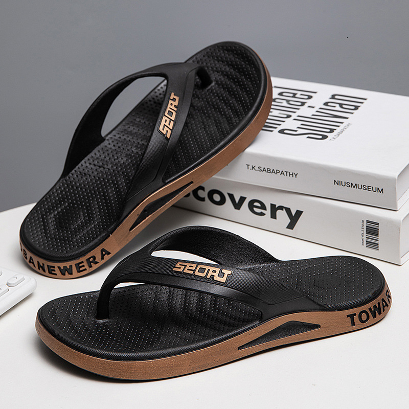 Slippers simple flipflops for men wear antiskid outdoor casual flip flops beach fashion sandals wholesale Mens sneakers 230510, White
Slippers simple flipflops for men wear antiskid outdoor casual flip flops beach fashion sandals wholesale Mens sneakers 230510, White