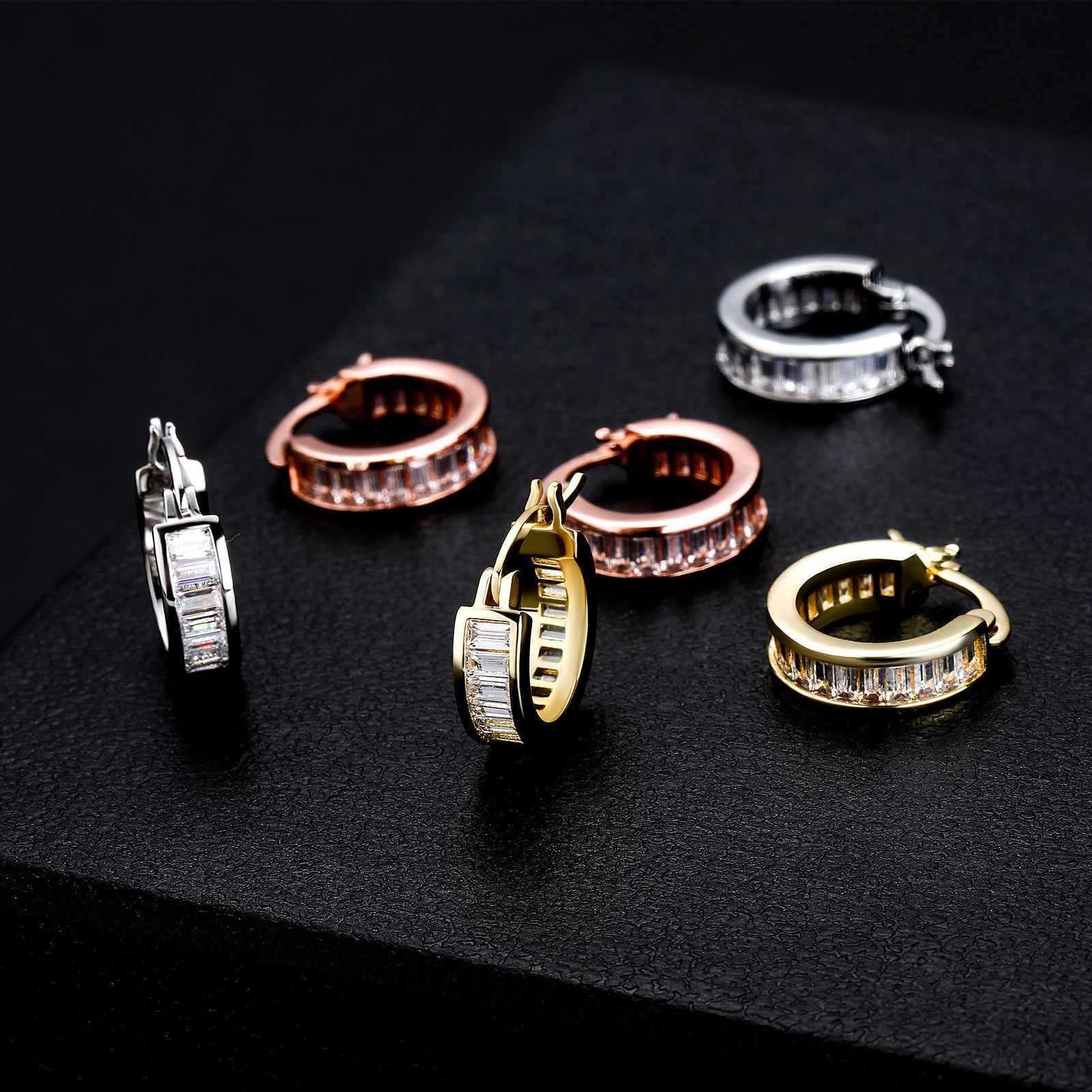 Wolf Tide Square Baguette Zirconium Huggie Hoop Earrings For Men And Women Bling Cubic Zircoina Charms Earring Shiny Crystal Ear Ring Hip Hop Jewelry 