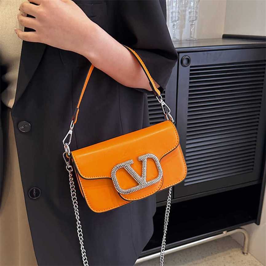 30% OFF 2023 Fashion handbag New Fashionable Women's Daily Matching with Western Style One Shoulder Crossbody Small Square Bag for Women, White14 
30% OFF 2023 Fashion handbag New Fashionable Women's Daily Matching with Western Style One Shoulder Crossbody Small Square Bag for Women, White14