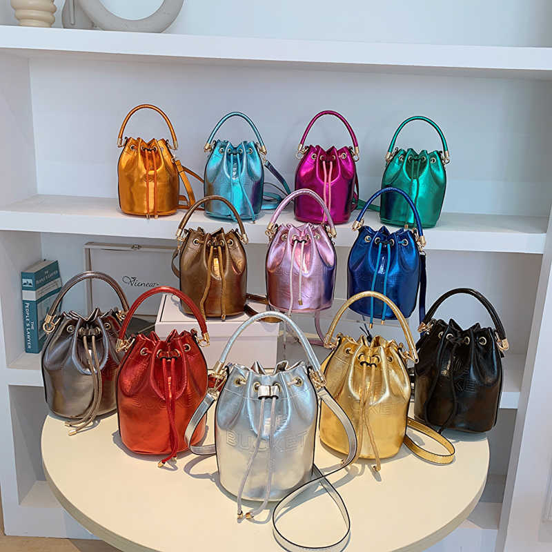 Bag Handbags Crossbody drawstring Bags Women Marc Bucket Bag Handbag Womens Designer Shoulder Wallet Summer Fashion All-match Classic purse cross body, M52-8-size:10x16x21cm
Bag Handbags Crossbody drawstring Bags Women Marc Bucket Bag Handbag Womens Designer Shoulder Wallet Summer Fashion All-match Classic purse cross body, M52-8-size:10x16x21cm