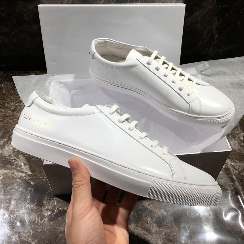 Common Projects Casual Shoes Mens Womens White Black Blue Sneakers Luxury Designer Shoes Size 36-45
Common Projects Casual Shoes Mens Womens White Black Blue Sneakers Luxury Designer Shoes Size 36-45