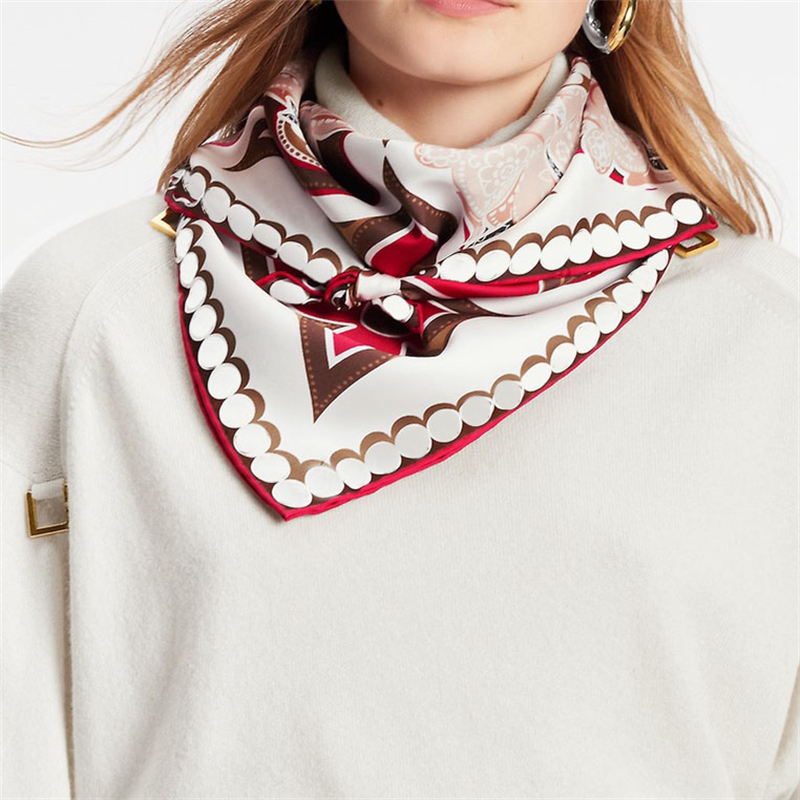 Luxury Fashionable Women Shawl 90 * 90cm Cute Rabbit Various Images Flowers Geometric Versatility Neckline Decoration Handbag Shawls
Luxury Fashionable Women Shawl 90 * 90cm Cute Rabbit Various Images Flowers Geometric Versatility Neckline Decoration Handbag Shawls