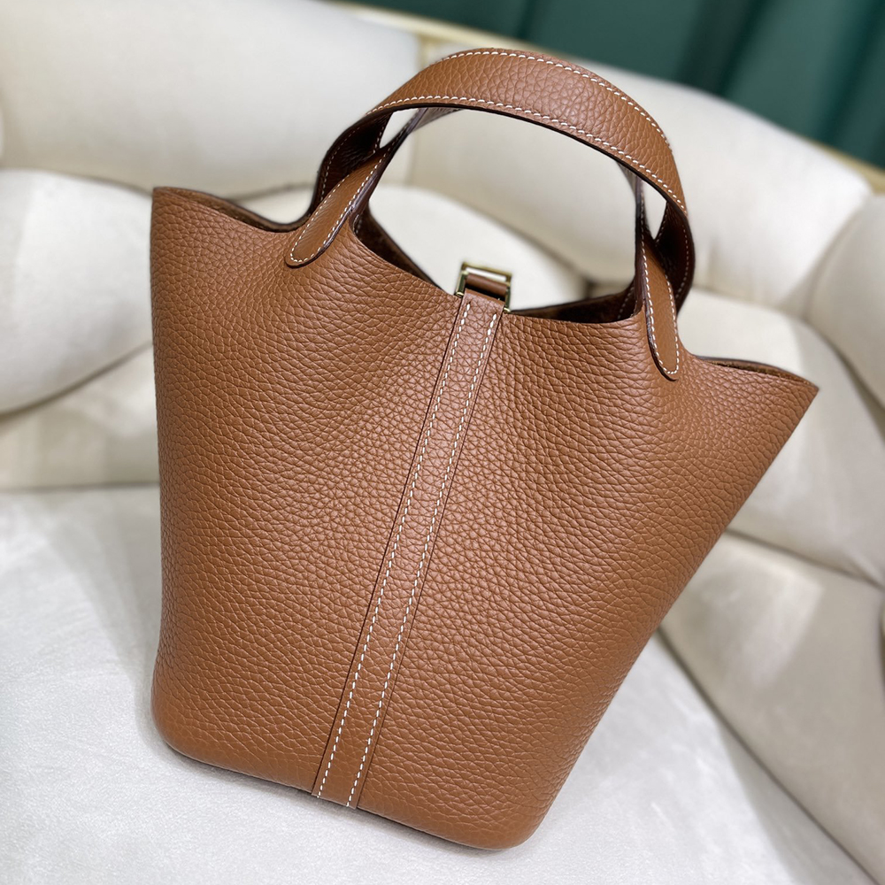 designer bag fine leather Handbags Purse Cross Body Bag Plain Lichi Pattern Belt fashion letter Width Belt Lady Classic Genuine Leather Single Shoulder Bags, Color7
designer bag fine leather Handbags Purse Cross Body Bag Plain Lichi Pattern Belt fashion letter Width Belt Lady Classic Genuine Leather Single Shoulder Bags, Color7