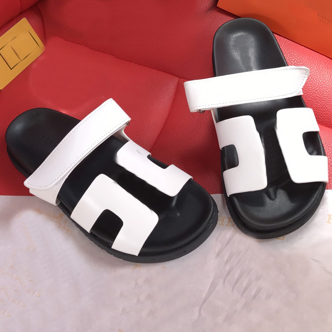 2023 brand H designer slippers Classic Flat Leather Bath beach Second Uncle sandals slides sand shoes woman slipper luxury Summer lady Cartoon Big Head Large1, 12
2023 brand H designer slippers Classic Flat Leather Bath beach Second Uncle sandals slides sand shoes woman slipper luxury Summer lady Cartoon Big Head Large1, 12