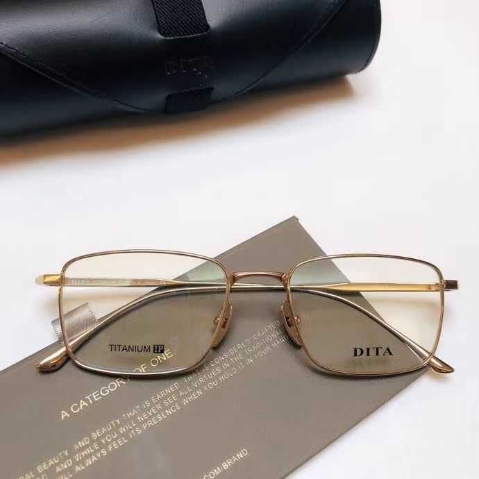 Original High Quality Wholesale Designer Sunglasses for sale DITA Boutique New Ultra Light Pure Titanium Minimalist Myopia Lens Frame LSA803 Tita Glasses Men and Wo
Original High Quality Wholesale Designer Sunglasses for sale DITA Boutique New Ultra Light Pure Titanium Minimalist Myopia Lens Frame LSA803 Tita Glasses Men and Wo