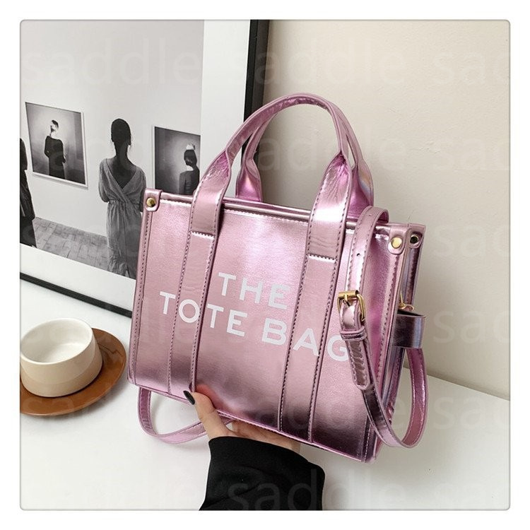 The Tote Bag Designer Shoulder Bag Fashion Print Three Rows Of Letters Handbag Glossy Single Shoulder Crossbody Bag Large Capacity Shopping Bags, Color black
The Tote Bag Designer Shoulder Bag Fashion Print Three Rows Of Letters Handbag Glossy Single Shoulder Crossbody Bag Large Capacity Shopping Bags, Color black
