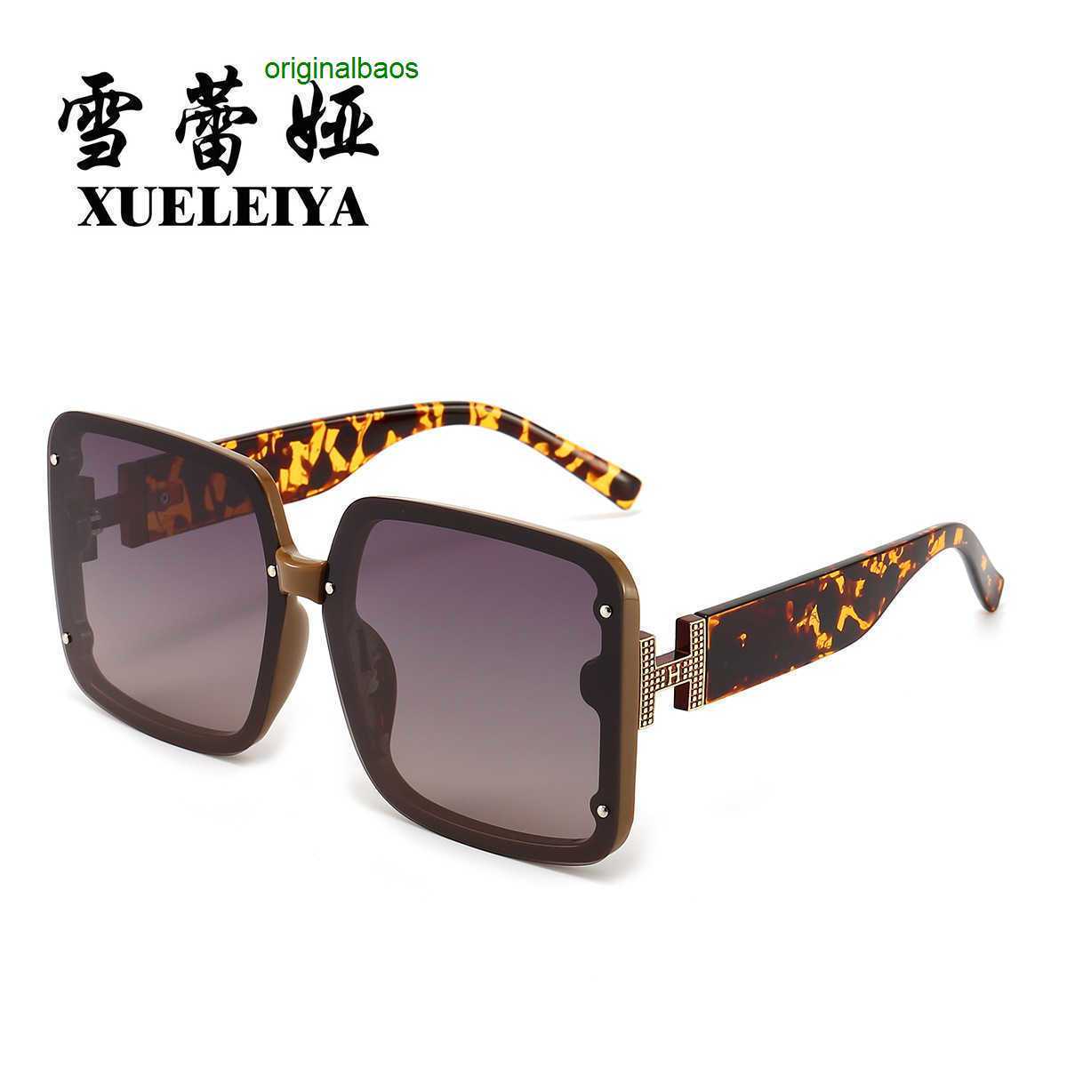Hemres Designer Sunglasses Fashionable Polarized Light Generous Frame Sunglasses Personalized Trendy Internet Celebrity Street PBettero Glasses XCQD
Hemres Designer Sunglasses Fashionable Polarized Light Generous Frame Sunglasses Personalized Trendy Internet Celebrity Street PBettero Glasses XCQD
