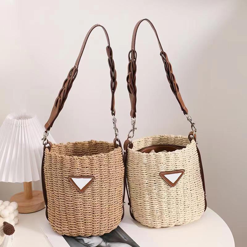 Women Straw Bags Knitting Shopping Bags High-capacity Shopping Bag Bohemian Beach Style Handbags Casual Totes Crossbody Shoulder Tote
Women Straw Bags Knitting Shopping Bags High-capacity Shopping Bag Bohemian Beach Style Handbags Casual Totes Crossbody Shoulder Tote