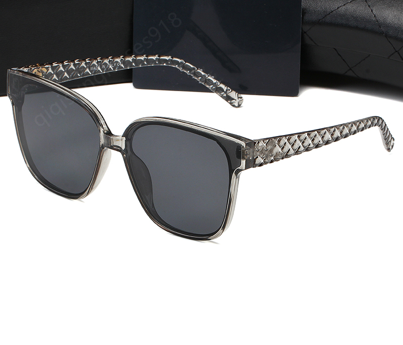 New Summer Top luxury Sunglasses polaroid lens designer womens Goggle senior Eyewear For Women eyeglasses frame Vintage Metal Sun Glasses
New Summer Top luxury Sunglasses polaroid lens designer womens Goggle senior Eyewear For Women eyeglasses frame Vintage Metal Sun Glasses