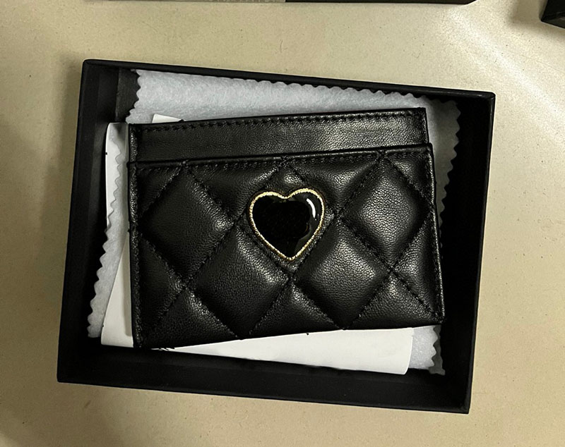 The new women card holders coin card package credit card favorites pocket clip famous designer genuine leather card holders, Black
The new women card holders coin card package credit card favorites pocket clip famous designer genuine leather card holders, Black