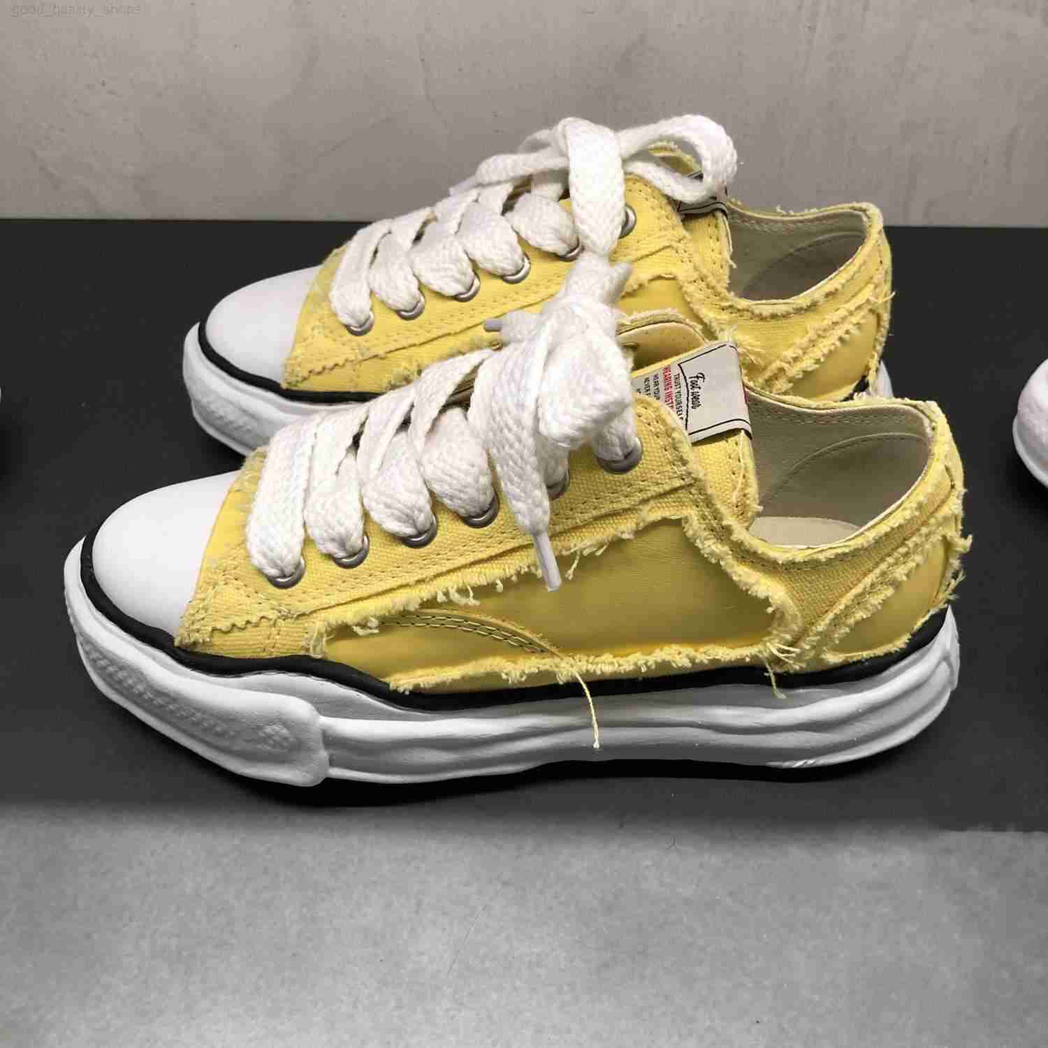 Co branded Maison Mihara Yasuhiro MMY Shoes Dissolve Shoes Men Casual Canvas Shoes Women's Sneakers Vintage Lace-up Yellow Solid Men's Sneaker, Color 1
Co branded Maison Mihara Yasuhiro MMY Shoes Dissolve Shoes Men Casual Canvas Shoes Women's Sneakers Vintage Lace-up Yellow Solid Men's Sneaker, Color 1