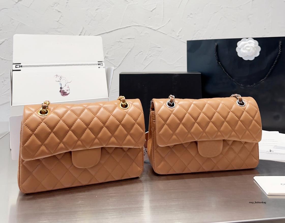 Designer Crossbody bag Handbag Shoulder Bags gold/silver Chain Clutch Flap Totes Bags Wallet Check Thread Purse Double Letters Solid purse totes, Red
Designer Crossbody bag Handbag Shoulder Bags gold/silver Chain Clutch Flap Totes Bags Wallet Check Thread Purse Double Letters Solid purse totes, Red