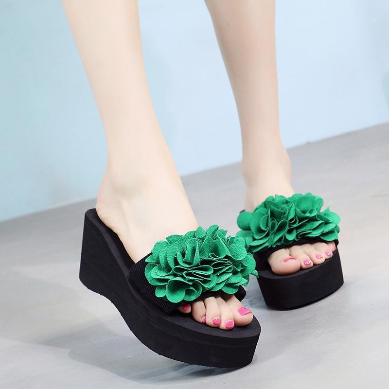 Slippers Pure Color Silk Three-dimensional Embroider Lady Classic Form Sandals Woman Comfortable Wedge Women High-Heels, Black
Slippers Pure Color Silk Three-dimensional Embroider Lady Classic Form Sandals Woman Comfortable Wedge Women High-Heels, Black