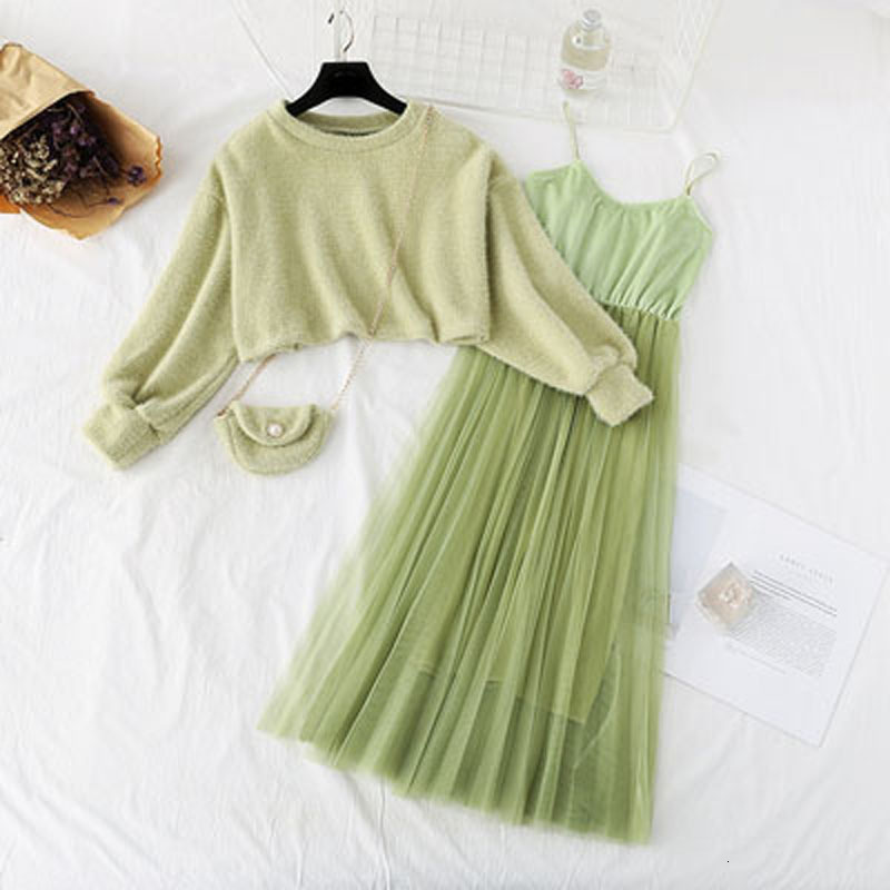 Two Piece Dress Women Knitted Sweater autumn Winter O Neck Sweaters And Spaghetti Strap Dress Set Female Dress Sweet Two Pieces Suit 230512