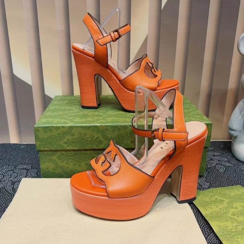 new thick bottom leather word with a band toe Little bee women sandals female summer wild shoes comfortable European and American wave, 3#
new thick bottom leather word with a band toe Little bee women sandals female summer wild shoes comfortable European and American wave, 3#