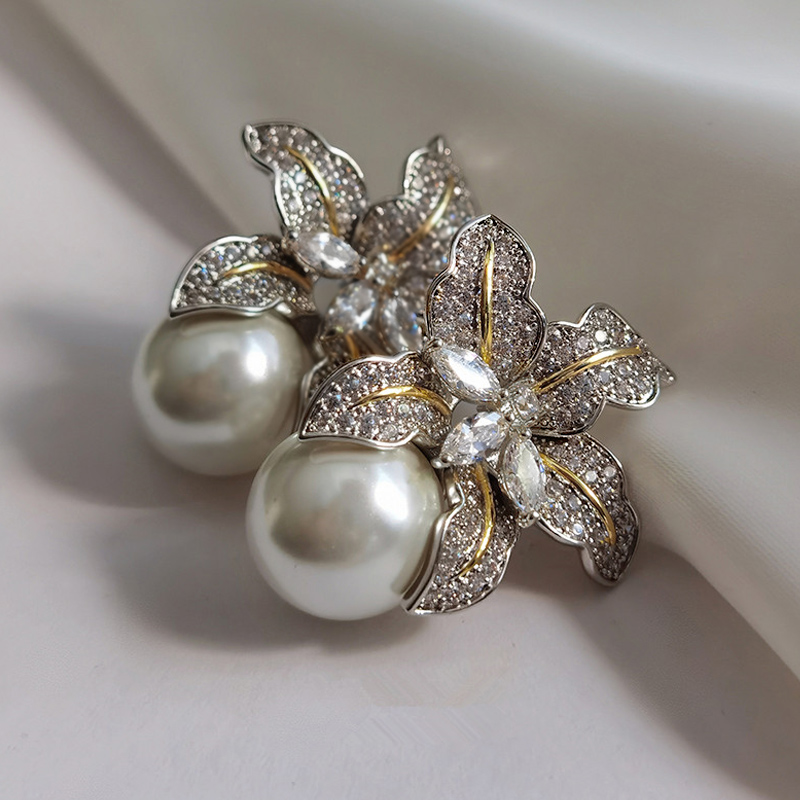 Gorgeous Flower Imitation Pearl Earrings Women Inlaid Sparkling CZ Stone Fashion Wedding Jewelry