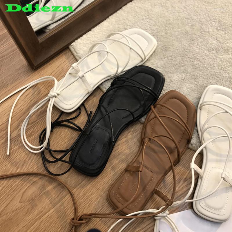 Sandals Women Flats 2023 Square Toe Footwear Summer Cross-Tied Gladiator Ladies Shoes Causal Female Slides Black Sandal
Sandals Women Flats 2023 Square Toe Footwear Summer Cross-Tied Gladiator Ladies Shoes Causal Female Slides Black Sandal