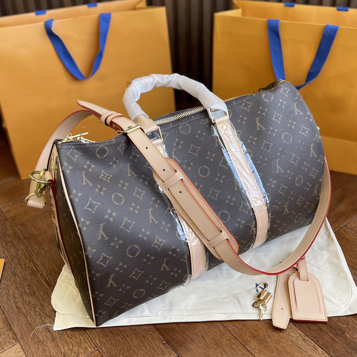 Designer bag outdoor travel bag classic plaid luxury ladies men shoulder handbag genuine leather large capacity size 45cm 55cm wallet with lock, #3
Designer bag outdoor travel bag classic plaid luxury ladies men shoulder handbag genuine leather large capacity size 45cm 55cm wallet with lock, #3