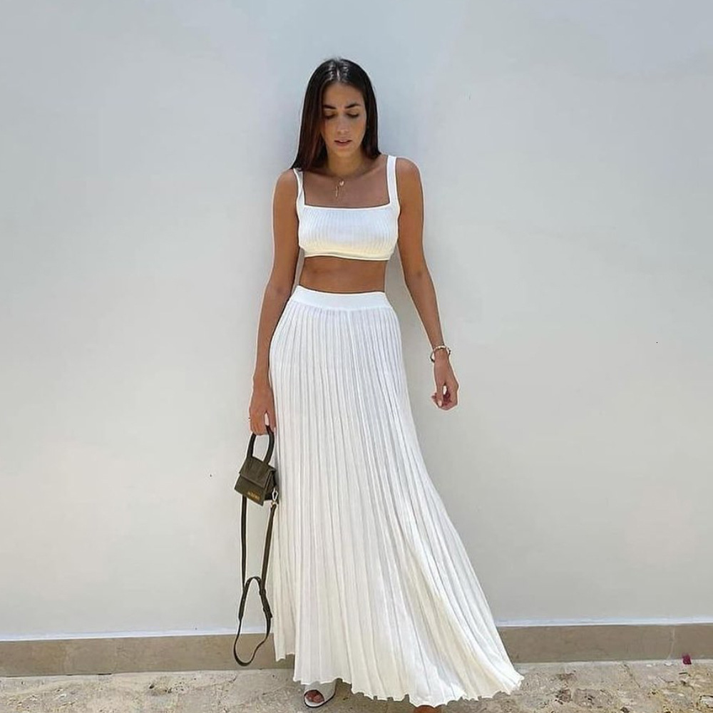 Two Piece Dress Elegant Casual Solid Color Sleeveless Short Top Pleated Skirt Set Camis Skirts Vacation Beach Summer Women Outfits 230512, Coffee top
Two Piece Dress Elegant Casual Solid Color Sleeveless Short Top Pleated Skirt Set Camis Skirts Vacation Beach Summer Women Outfits 230512, Coffee top