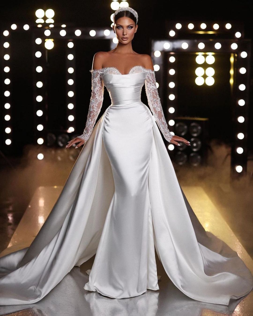 Elegant Mermaid Wedding Dresses Long Sleeves V Neck Off Shoulder Sequins Appliques Satin Detachable Train Bridal Gowns Plus Size Vestido de novia Cust