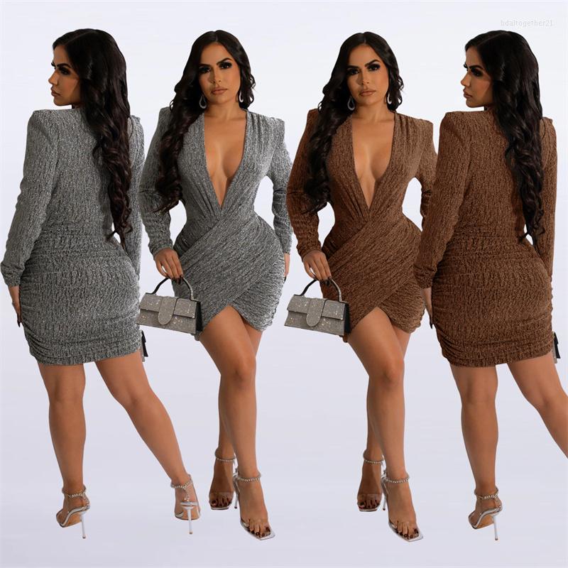 Casual Dresses Women Street Intellectual Commuter Dress Autumn Solid Color Long-Sleeved Low-Cut V-Neck Tight Pleateds, Silver
Casual Dresses Women Street Intellectual Commuter Dress Autumn Solid Color Long-Sleeved Low-Cut V-Neck Tight Pleateds, Silver