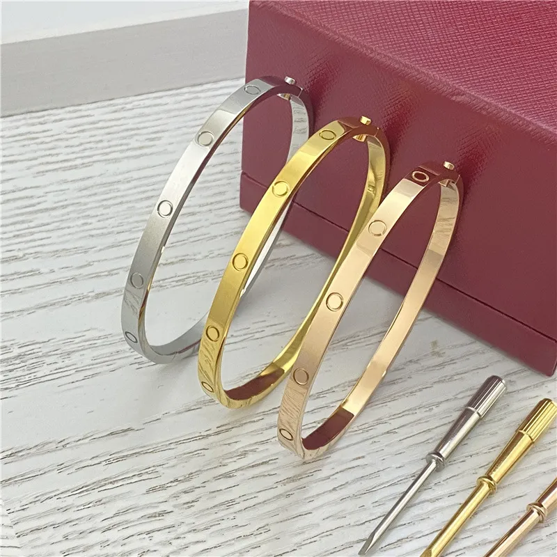 4mm thin sixth generation love bracelet high end luxury fashion screwdriver bracelet designer bracelets men and women titanium steel Christmas jewelry gifts
4mm thin sixth generation love bracelet high end luxury fashion screwdriver bracelet designer bracelets men and women titanium steel Christmas jewelry gifts