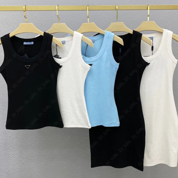 Womens Vest Tees Designer Women Sexy Bustier Sleeveless Shirts Slim Tshirt Summer Lady Breathable Short Tops, Crop top-white;1 piece
Womens Vest Tees Designer Women Sexy Bustier Sleeveless Shirts Slim Tshirt Summer Lady Breathable Short Tops, Crop top-white;1 piece
