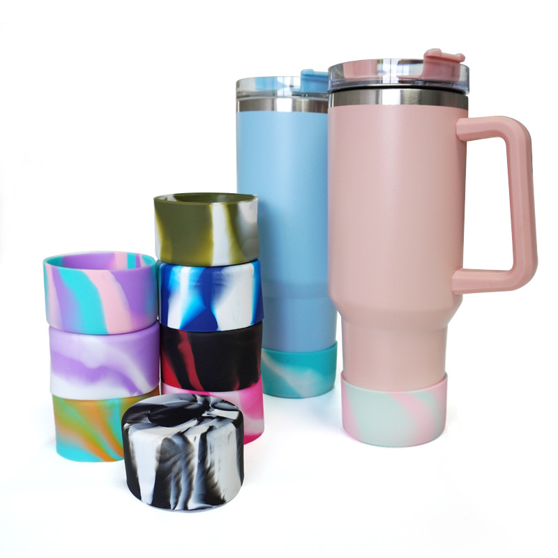 7.5cm Silicone protective water bottle boot for 40oz tumblers Coaster Bottle Sleeve Anti-slip bottom protective cover cup flask Gradient camo colors s