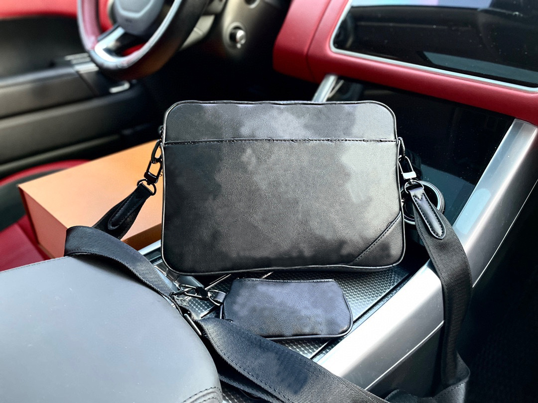 Shadow Embossing cross body bag 3 piece set in Luxury Designer Bags fashion blue grey black 3 colors messenger bags handbag for men Duo, Gray
Shadow Embossing cross body bag 3 piece set in Luxury Designer Bags fashion blue grey black 3 colors messenger bags handbag for men Duo, Gray