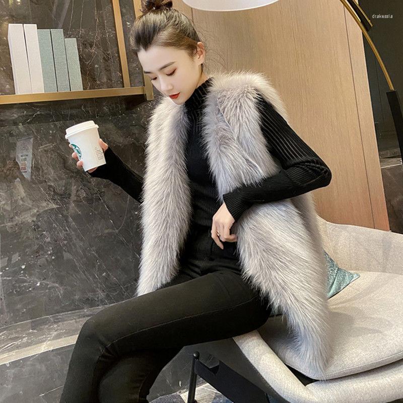 Women' Fur 2023 Autumn Winter Women Elegant Vest Lady Thick Faux Sleeveless Female Casual Loose Warm V-neck Waistcoat J133, Apricot
Women' Fur 2023 Autumn Winter Women Elegant Vest Lady Thick Faux Sleeveless Female Casual Loose Warm V-neck Waistcoat J133, Apricot