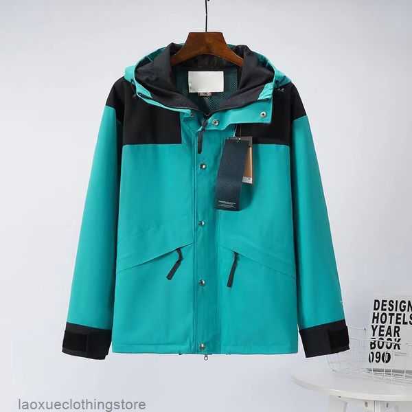 Men Designer Windbreakers Jacket Women Unisex Retro Snow Mountain Commemorative Version Waterproof Windproof Breathable Adjustable Hoodie Couple Outfits F7P8, #4
Men Designer Windbreakers Jacket Women Unisex Retro Snow Mountain Commemorative Version Waterproof Windproof Breathable Adjustable Hoodie Couple Outfits F7P8, #4