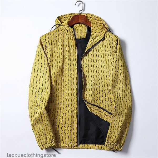 Designer Fashion New Jacket Mens Coat Caps Winter Autumn Baseball Slim Stylist Women Windbreaker Outerwear Zipper Hoodies Jackets Coats BQR8 4KCX
Designer Fashion New Jacket Mens Coat Caps Winter Autumn Baseball Slim Stylist Women Windbreaker Outerwear Zipper Hoodies Jackets Coats BQR8 4KCX