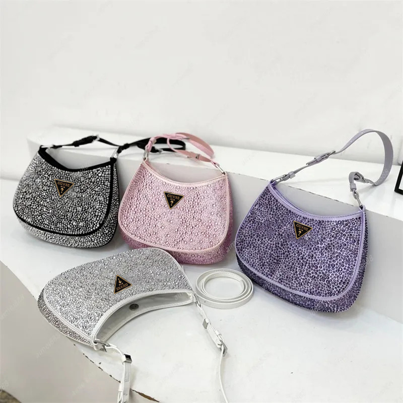 5A Top designer hobo women's promotional shoulder bags chest bag women's Chain Handbag crystal Cross body purses Vintage Totes Clutch Bags wallet, Black + crystal
5A Top designer hobo women's promotional shoulder bags chest bag women's Chain Handbag crystal Cross body purses Vintage Totes Clutch Bags wallet, Black + crystal