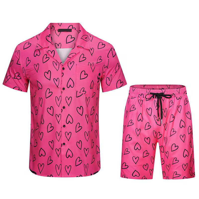 t shirt men tshirt shirts designer shirt shorts set 2 piece pink heart pattern set mens colorful short sleeve shorts beach pants summer lightweight cool suit
t shirt men tshirt shirts designer shirt shorts set 2 piece pink heart pattern set mens colorful short sleeve shorts beach pants summer lightweight cool suit