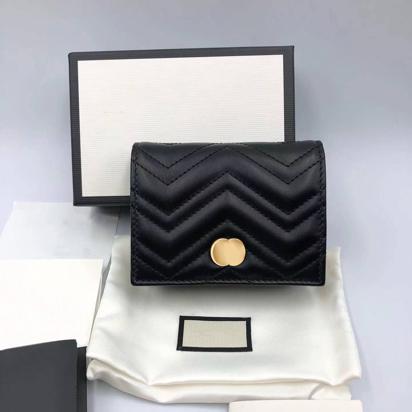 Marmont 466492 key wallet Card Holder Genuine Leather Luxury Coin Purses Women's mens key pouch metal black Wallets passport Holders mini Designer purse CardHolder, Pink+grey
Marmont 466492 key wallet Card Holder Genuine Leather Luxury Coin Purses Women's mens key pouch metal black Wallets passport Holders mini Designer purse CardHolder, Pink+grey
