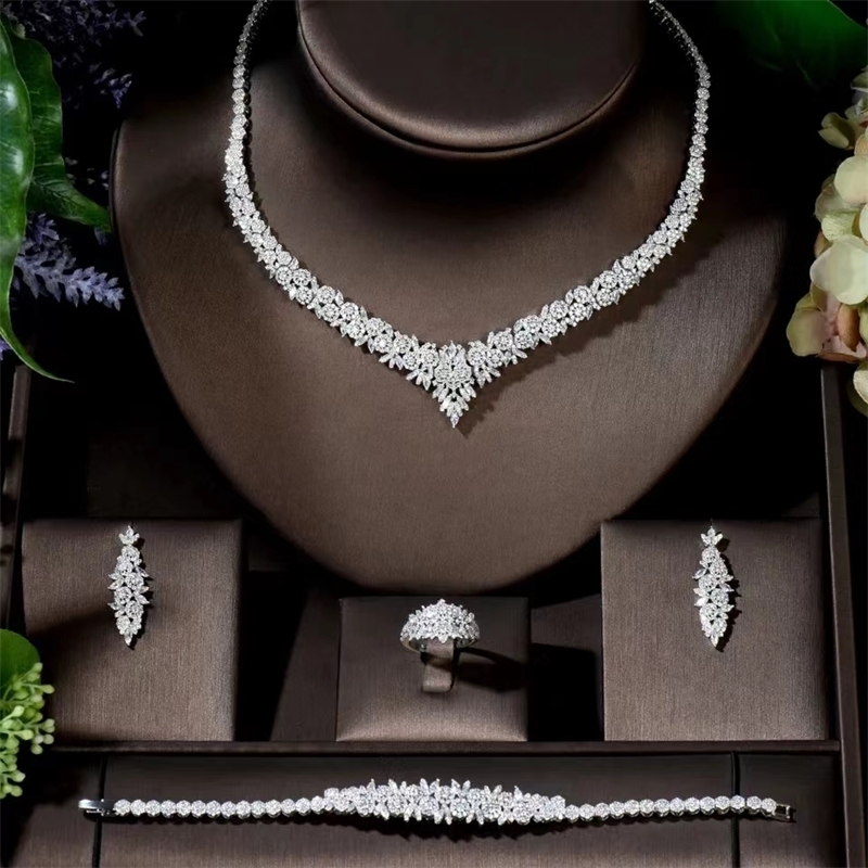 Wedding Jewelry Sets 4 pieces of bride zirconia full set women s party jewelry Dubai Nigeria CZ crystal wedding necklace 230511