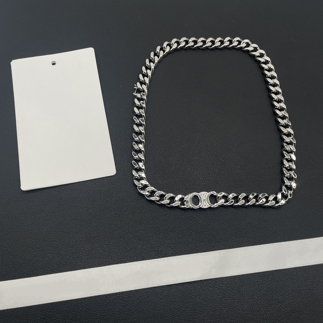 Designer Cuban Chain Colorless Necklace for Mens Hip Hop Girls and Mens Collar Chain for Mens Fashion Brand Versatile 925 Silver Chain Accessories
Designer Cuban Chain Colorless Necklace for Mens Hip Hop Girls and Mens Collar Chain for Mens Fashion Brand Versatile 925 Silver Chain Accessories