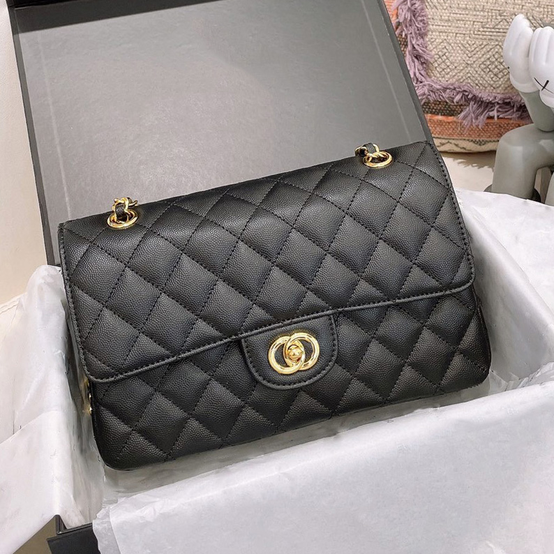 Woman designer crossbody bag channel bag lady shoulder classic bags leather diamond lattice luxurys designers woman handbag cc purse chain bags
Woman designer crossbody bag channel bag lady shoulder classic bags leather diamond lattice luxurys designers woman handbag cc purse chain bags