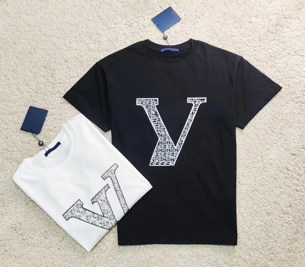 Summer Mens Designer T Shirt Casual Man Womens Tees With Letters Print Short Sleeves Top Sell Luxury Men Hip Hop clothes SIZE M-6XL, White
Summer Mens Designer T Shirt Casual Man Womens Tees With Letters Print Short Sleeves Top Sell Luxury Men Hip Hop clothes SIZE M-6XL, White