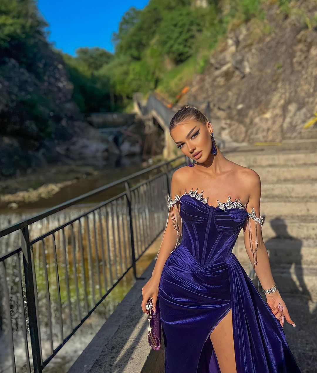 Beaded Off Shoulder Purple Prom Dresses Thigh Slit Party Evening Dress Pleats Long Special Ocn Dress 0515