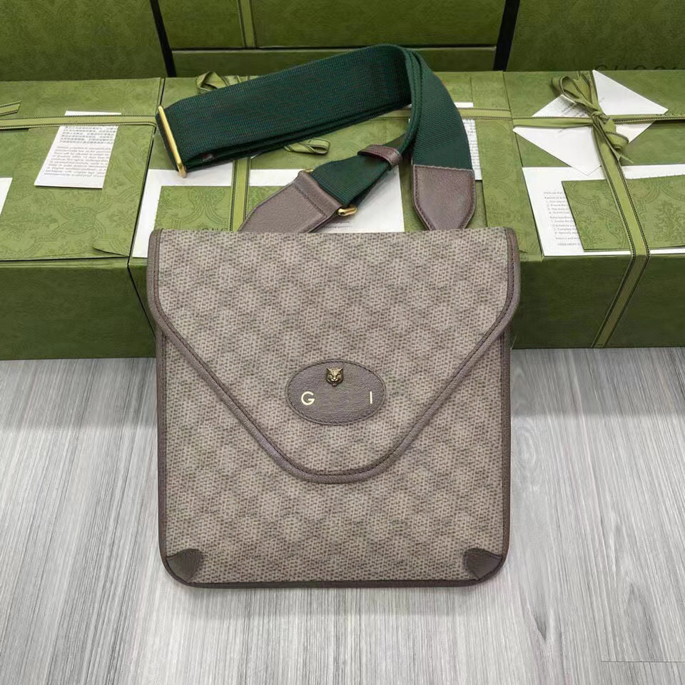 2023 New Neo Vintage CC Canvas cow leather Messenger Bags envelope bag Chest pack womens Man shoulder bags cross body tote handbag hobo clutch purse Toiletry Kits Flap, Khaki
2023 New Neo Vintage CC Canvas cow leather Messenger Bags envelope bag Chest pack womens Man shoulder bags cross body tote handbag hobo clutch purse Toiletry Kits Flap, Khaki