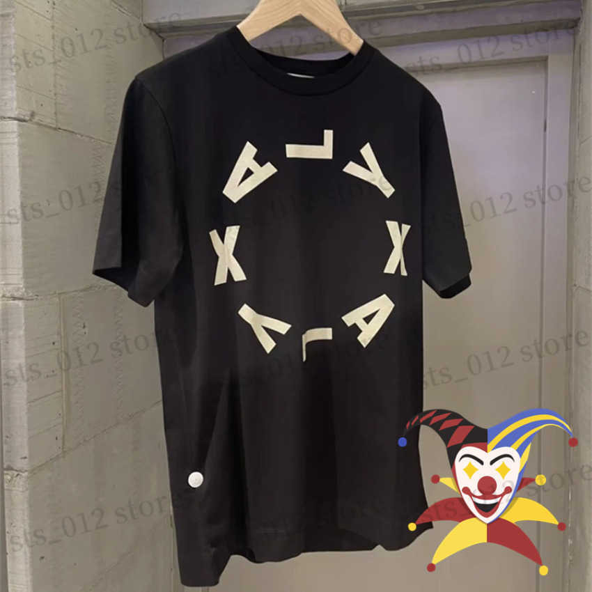 Men's T-Shirts ALYX 1017 9SM Round Letter Print T-Shirt Men Women 1 1 Best Quality Oversized T Shirt Short Sleeve Tops Tee T230512 
Men's T-Shirts ALYX 1017 9SM Round Letter Print T-Shirt Men Women 1 1 Best Quality Oversized T Shirt Short Sleeve Tops Tee T230512