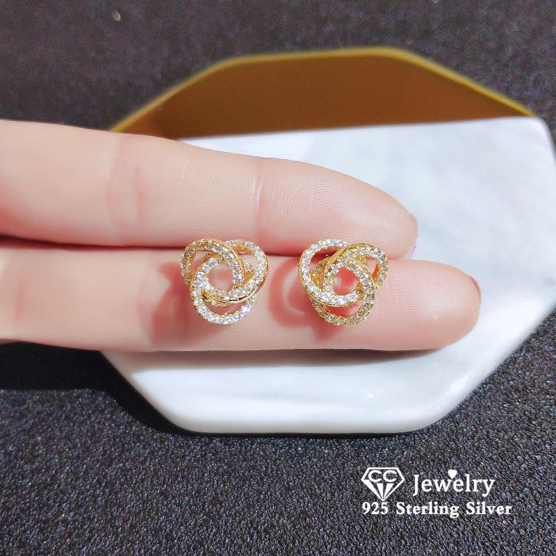 Stud Earrings Fashion For Women 18K Gold Plated Small Cute Lovely Accessories Fine Jewelry Earring CCE765Stud
Stud Earrings Fashion For Women 18K Gold Plated Small Cute Lovely Accessories Fine Jewelry Earring CCE765Stud