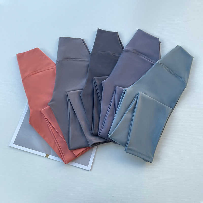 LULU's Same Peach Hip Lifting Fitness Yoga Pants for Women with No Awkwardness Thread High Waist Tight and Quick Dried Sports Crop, Iris violet
LULU's Same Peach Hip Lifting Fitness Yoga Pants for Women with No Awkwardness Thread High Waist Tight and Quick Dried Sports Crop, Iris violet