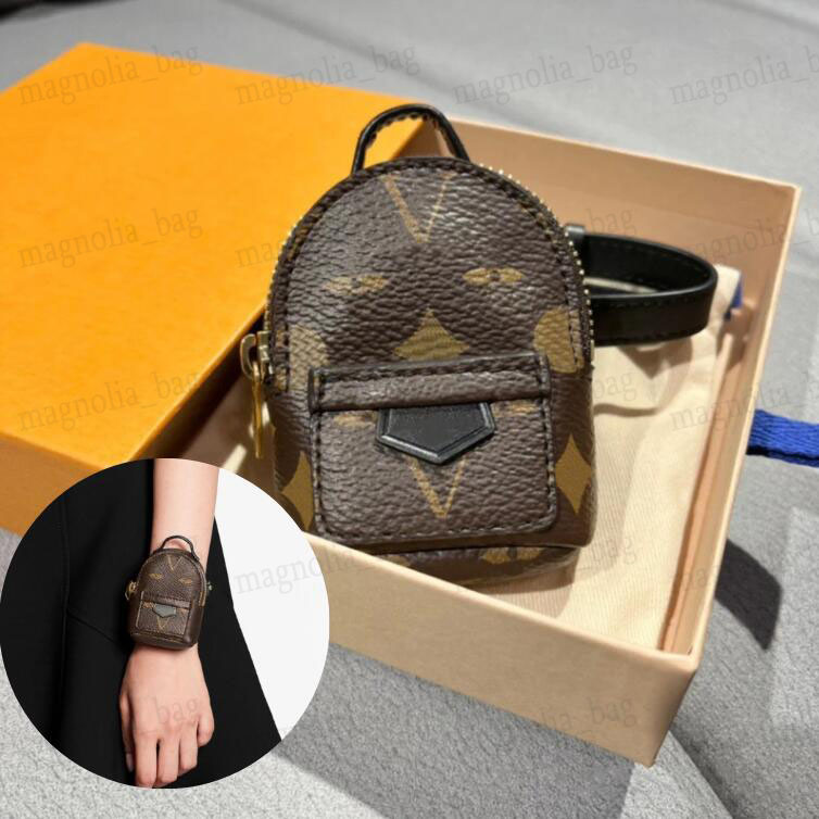 

Mini Purse Small Bag Wrist Bags Fashion Item Unisex Woman Man Accessories Luxurysbag Designer Product Retro Attractive Small Key Wallets