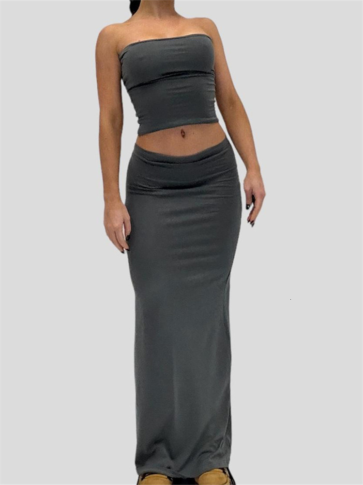 Two Piece Dress CHRONSTYLE Women Sexy Solid 2 Pieces Skirt Sets Strapless Off Shoulder Tube Tops Long Skirts Summer Outfits Y2K Streetwear 230512
Two Piece Dress CHRONSTYLE Women Sexy Solid 2 Pieces Skirt Sets Strapless Off Shoulder Tube Tops Long Skirts Summer Outfits Y2K Streetwear 230512