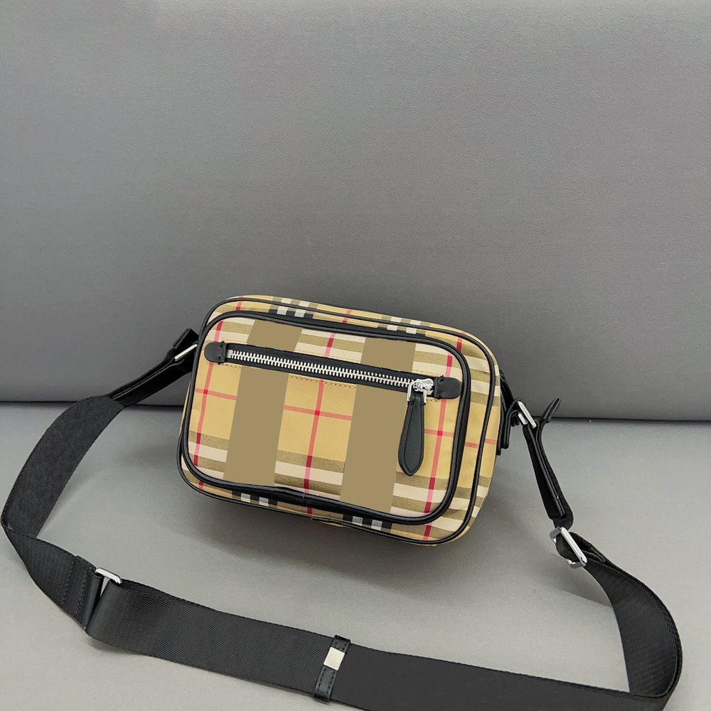Luxury Designer TB stripe Bag camera Shoulder crossbody classic nylon handbags Vintage Check totes Leather Women's burbrery man wallet strap messenger clutch Bag 03, #6
Luxury Designer TB stripe Bag camera Shoulder crossbody classic nylon handbags Vintage Check totes Leather Women's burbrery man wallet strap messenger clutch Bag 03, #6