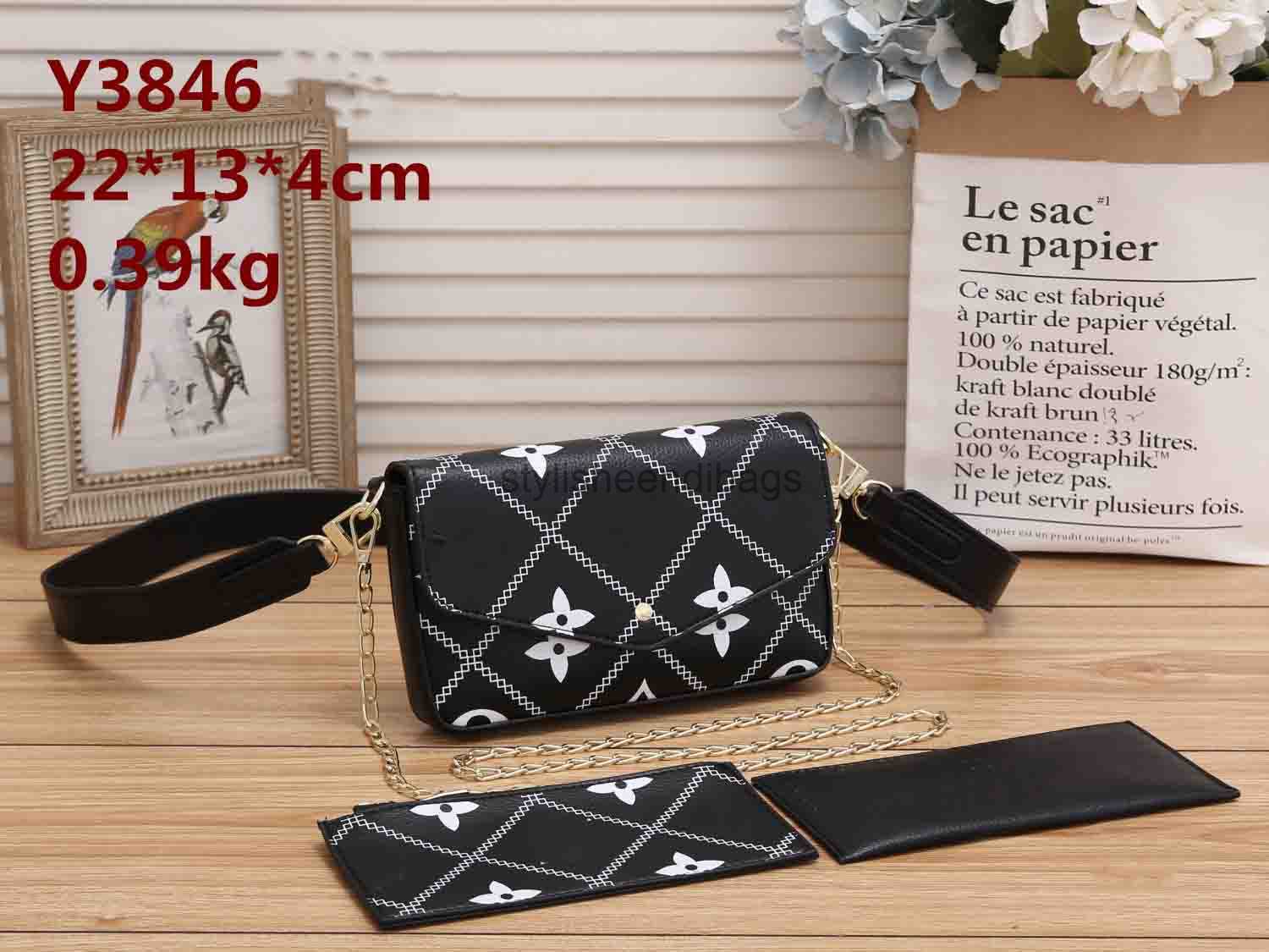 stylisheendibags Designer Bag Women Chain Bags Leather Handbags Shoulder High Quality Flower Purse Crossbody Bag evening shoulder bag Wallet, Pink
stylisheendibags Designer Bag Women Chain Bags Leather Handbags Shoulder High Quality Flower Purse Crossbody Bag evening shoulder bag Wallet, Pink