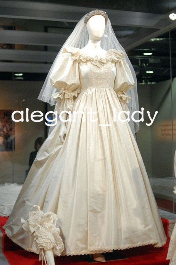 Vintage 1980's Bridal Dresses with Long Sleeve "the crown" Lace Taffeta Cathedral Train Royal Princess Wedding Gown