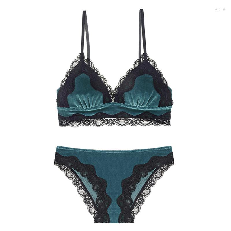 Bras Sets Velvet Bra With Lace Thin Lined Triangle Cup Wireless Set Underwear Women Sexy Lingerie Girls 2023 Autumn And Winter, Black
Bras Sets Velvet Bra With Lace Thin Lined Triangle Cup Wireless Set Underwear Women Sexy Lingerie Girls 2023 Autumn And Winter, Black